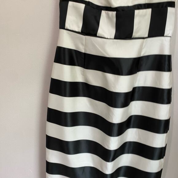 ASOS Black And Ivory Striped Posh Pencil Dress Size 6 NWT - Picture 10 of 13